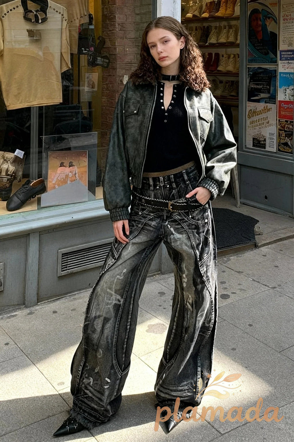 High Waist Loose Fit Graffiti Jeans